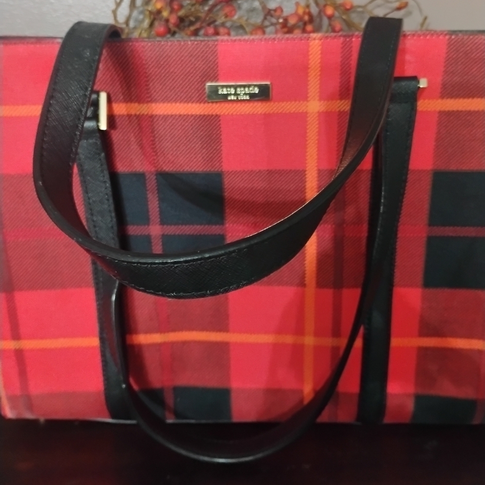 Kate Spade New York Newbury Lane Tote Red & Black Plaid & Saffiano Leather Trim - Picture 5 of 12